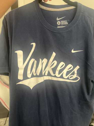 Vintage 80's Champion N.Y. YANKEES Big Center Logo MLB Dark Blue Color Crew  Neck T-Shirt Adult Small to Medium Size - BIDSTITCH