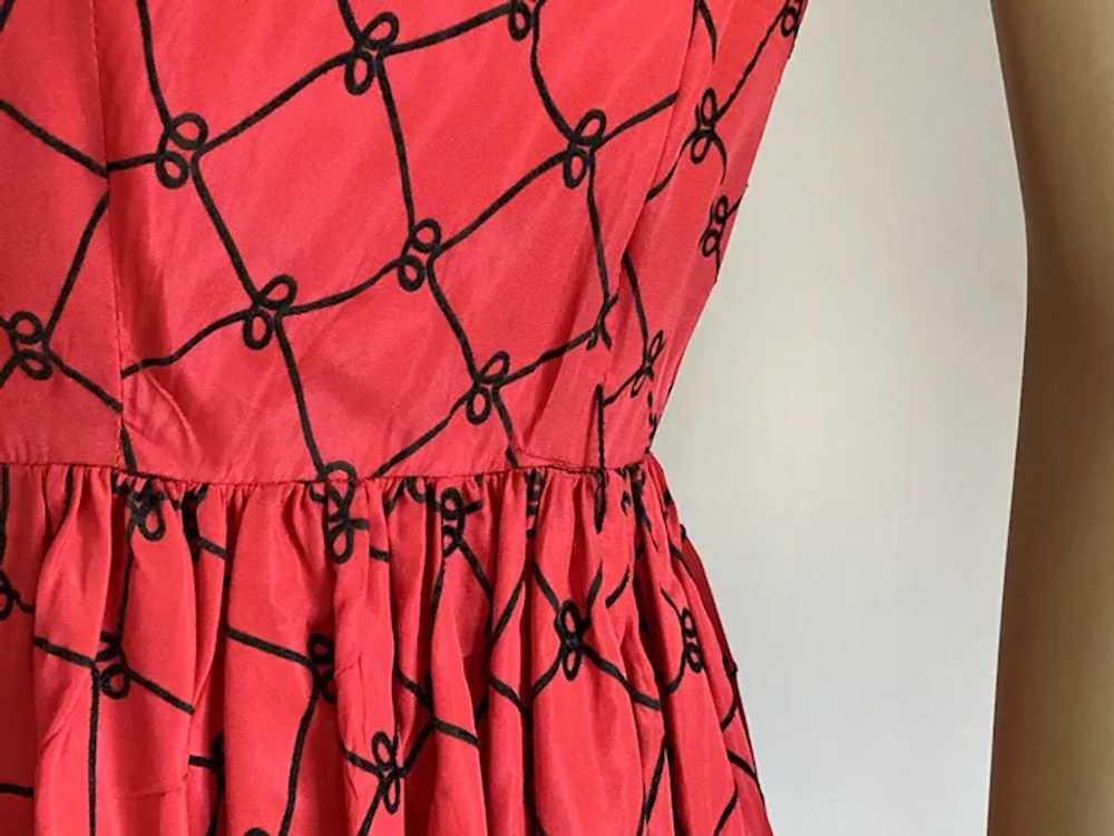 1950's Red Taffeta & Black Velvet Dress With Crin… - image 6