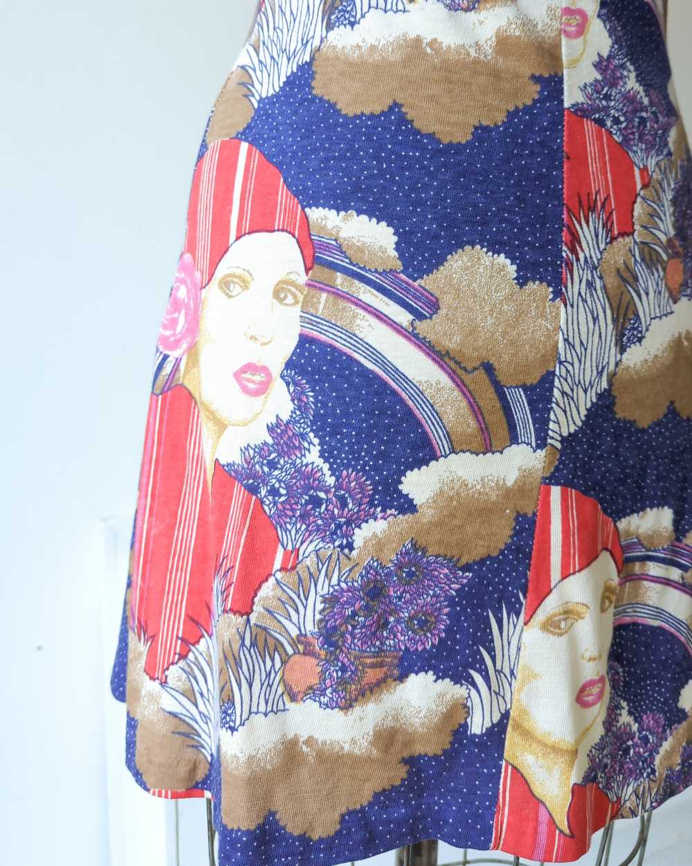 70s Deco Lady Pop Art Halter Mini Dress - image 4