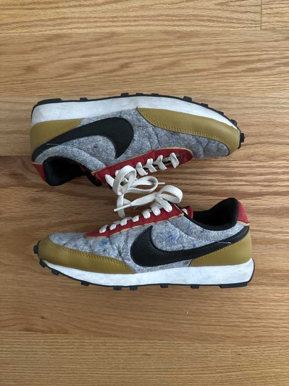 Nike 2019 Daybreak QS ‘Gold Suede’ - image 1