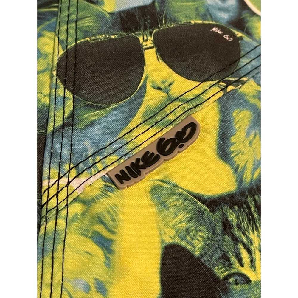 Vintage Nike 6.0 Cats with Sunglass Graffiti Prin… - image 9