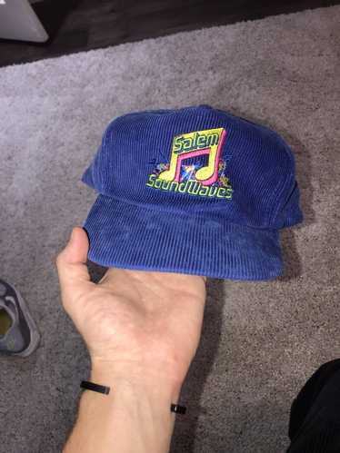 Vintage Vintage Salem Soundwaves Corduroy Hat