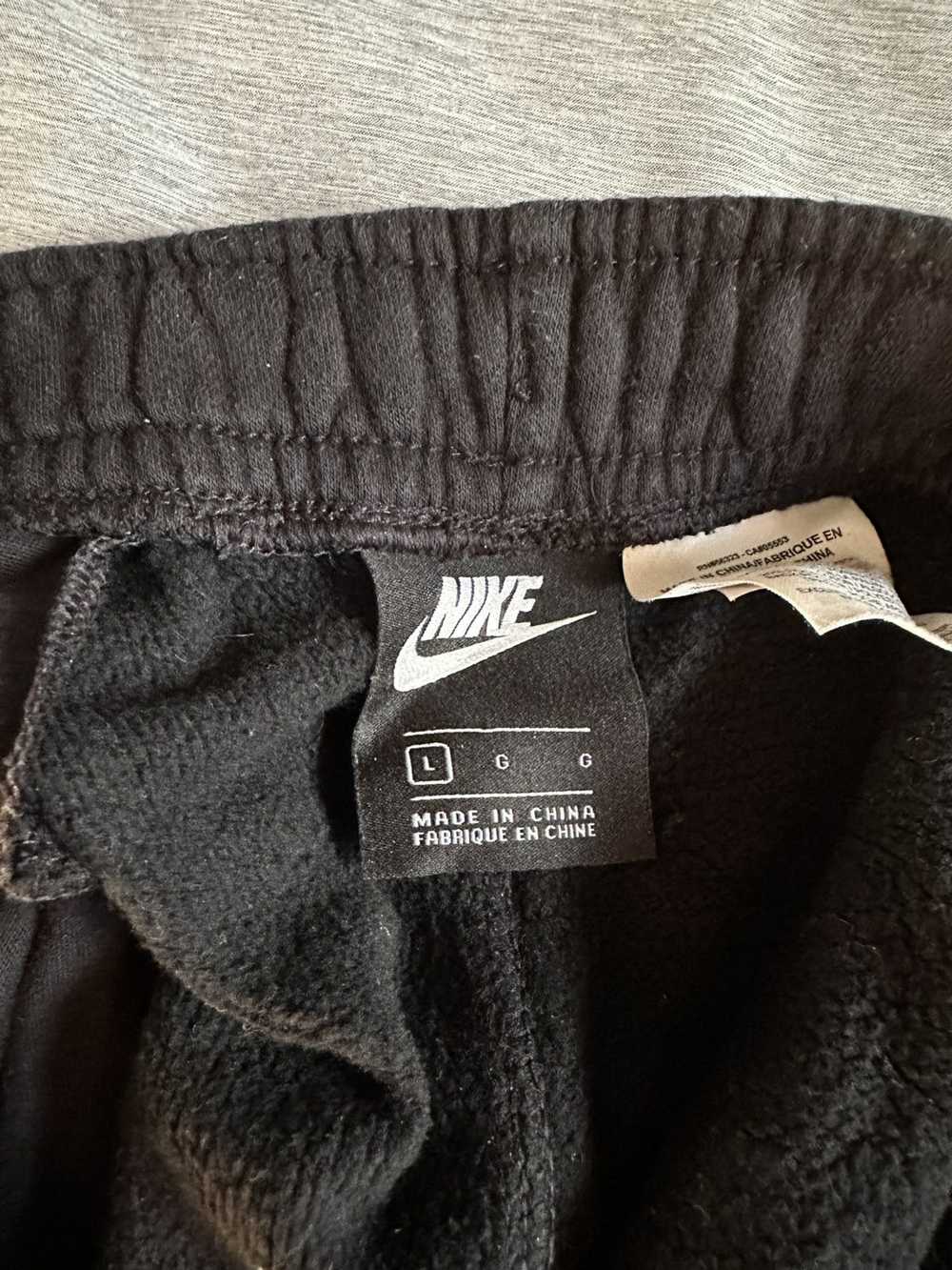 Nike Nike sweat shorts - image 4