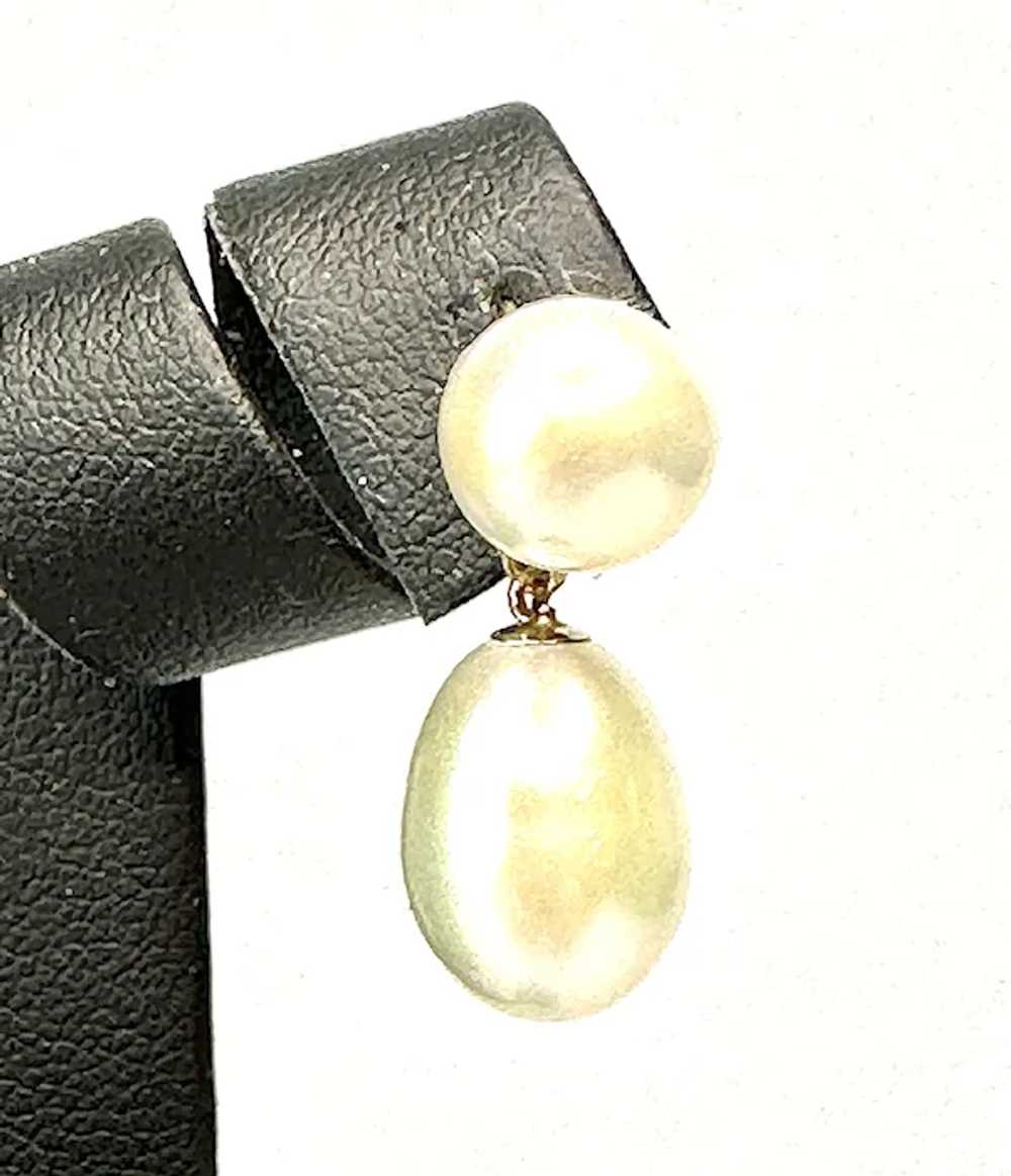 14k Gold and Cultured Pearl Drop Earrings - image 3