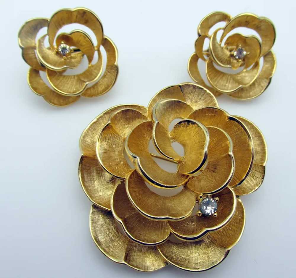 Marcel Boucher Gold-Plated Rose with Crystal Dew … - image 3