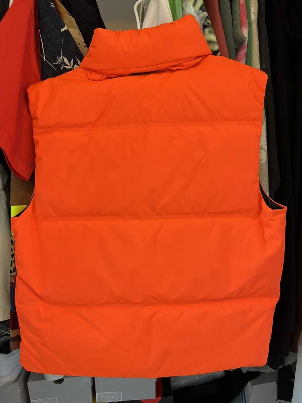 Prada Technical nylon down vest - image 10