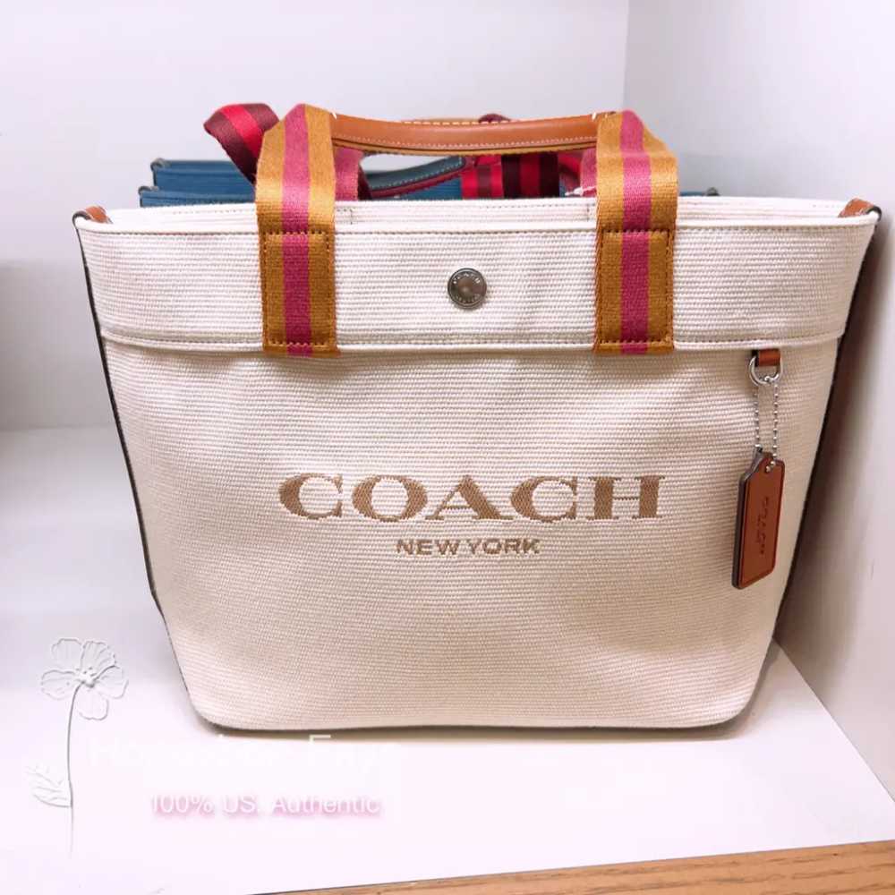 Coach Leather weekend bag - image 8