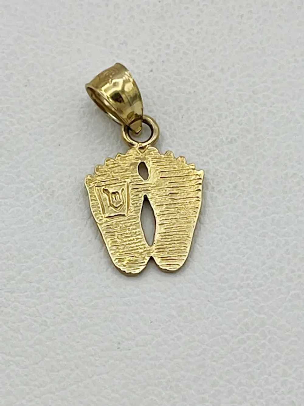 14K Baby Feet Pendant - image 2