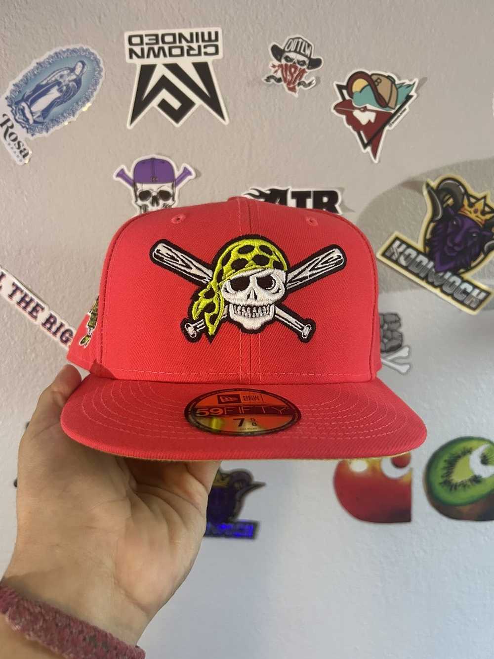 Hat Club *BANNED* Hat Club Pittsburgh Pirates Sku… - image 1