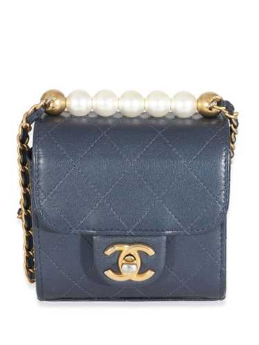 CHANEL Pre-Owned Chic Pearl Mini Flap bag - Blue