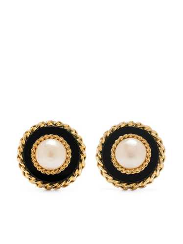 CHANEL Pre-Owned 1986 faux-pearl clip-on earrings… - image 1