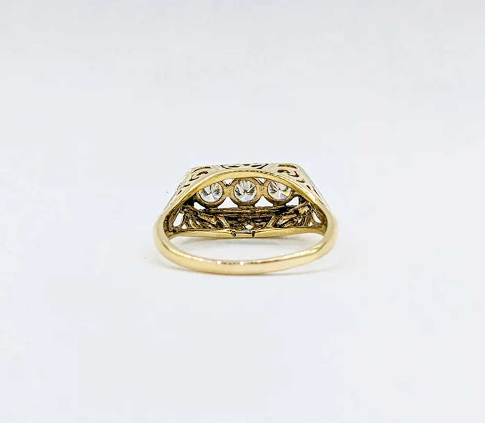 Antique Art Deco Three Stone Diamond Ring in 10kt… - image 4