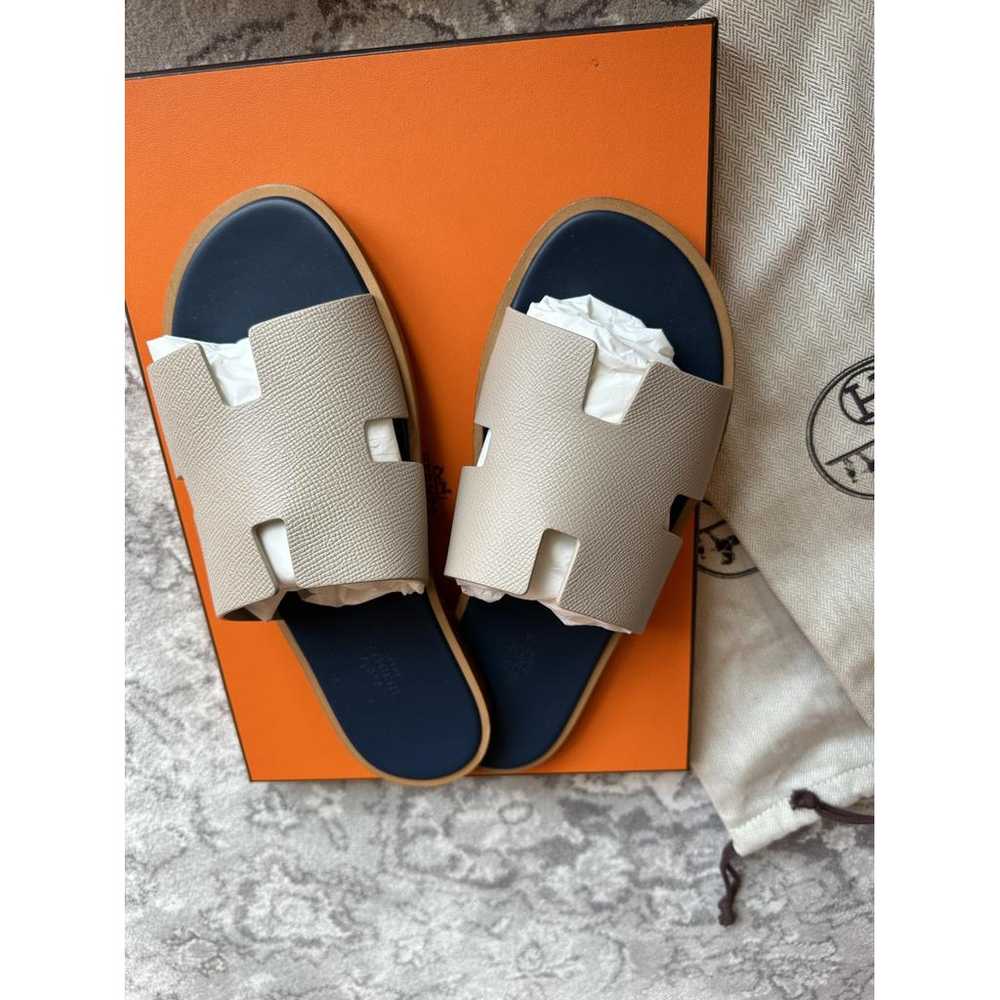 Hermès Izmir leather sandals - image 3