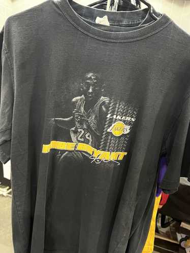 Vintage Nike MVPuppets LeBron James Kobe Bryant Muppets Tee NWT, Reset  Vintage Shirts, BUY • SELL • TRADE