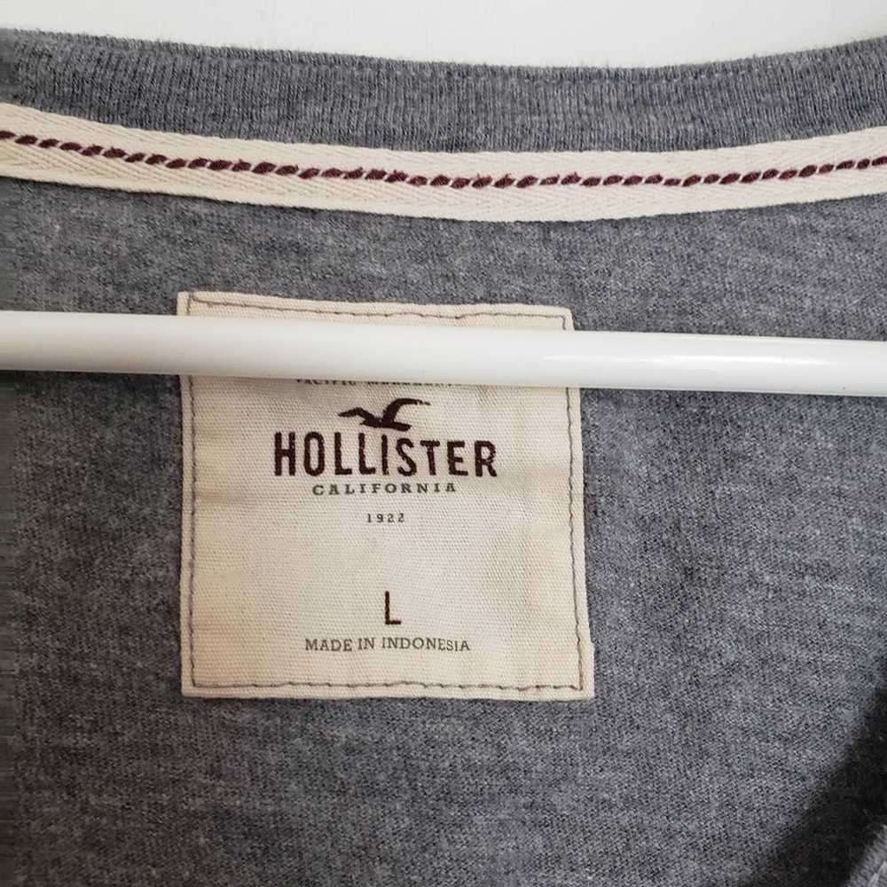 Hollister Hollister long sleeve classic tee size … - image 3