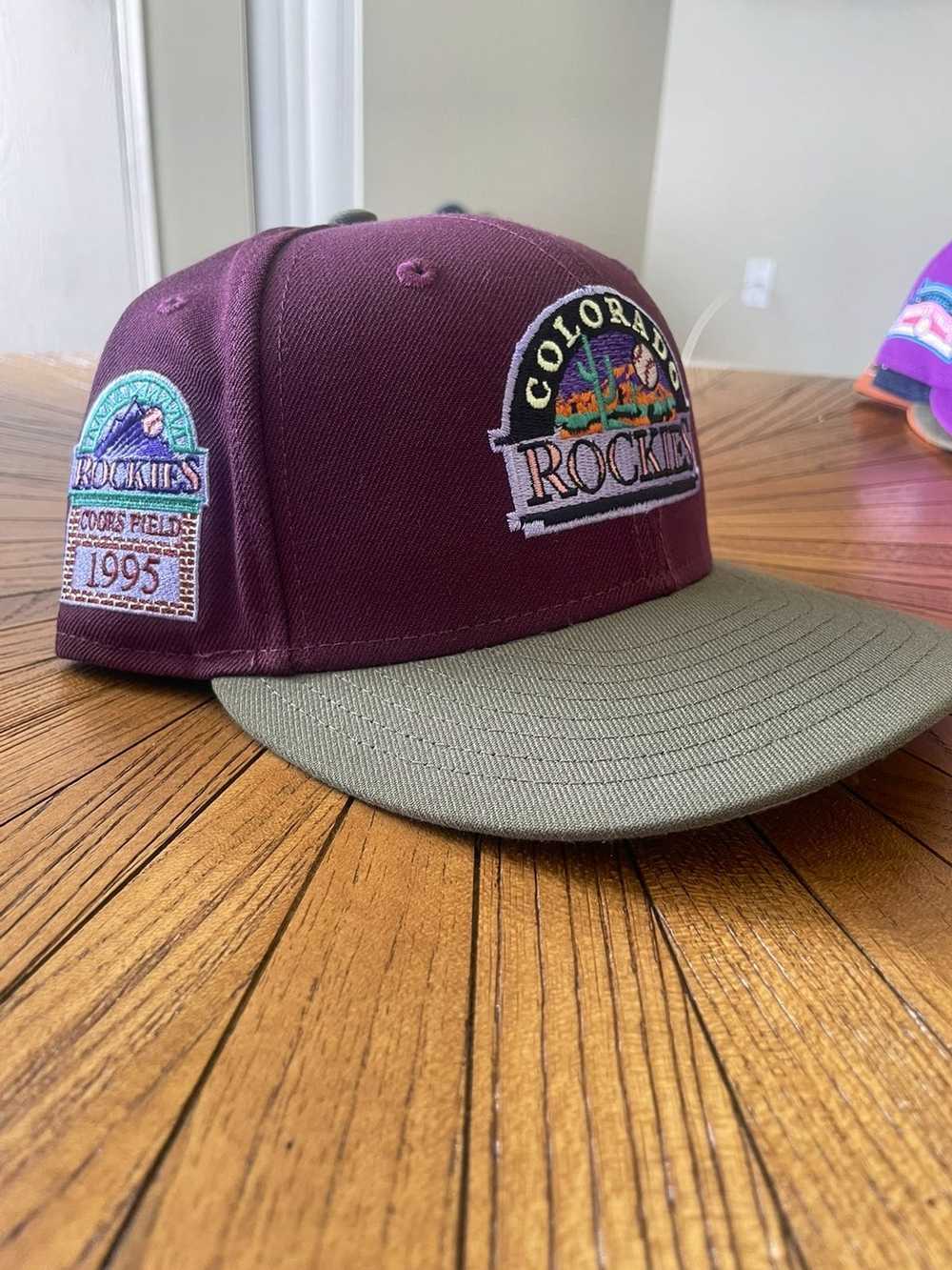 HAT CLUB on X: NOW AVAILABLE!!! 🕚 Did somebody say #MinorLeagueMonday!?  Cause we've got 4 comin' at ya: The Miami Beach Flamingos🦩, Havana Sugar  Kings 👑, Oakland Larks 🐦 and Vancouver Beavers