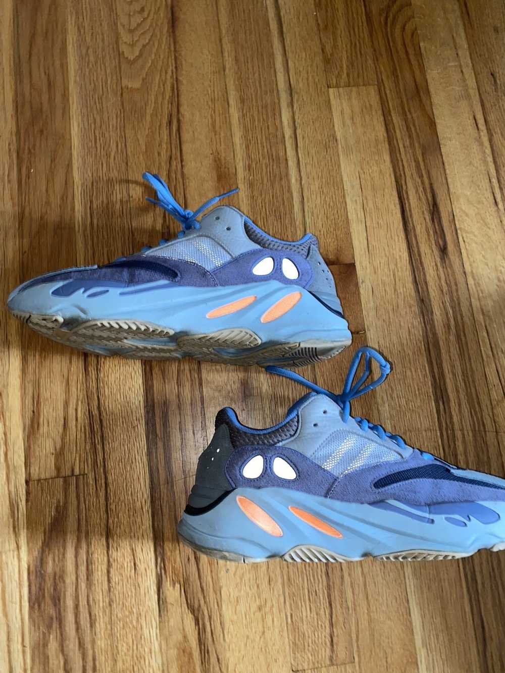 Adidas Yeezy Boost 700 - image 3