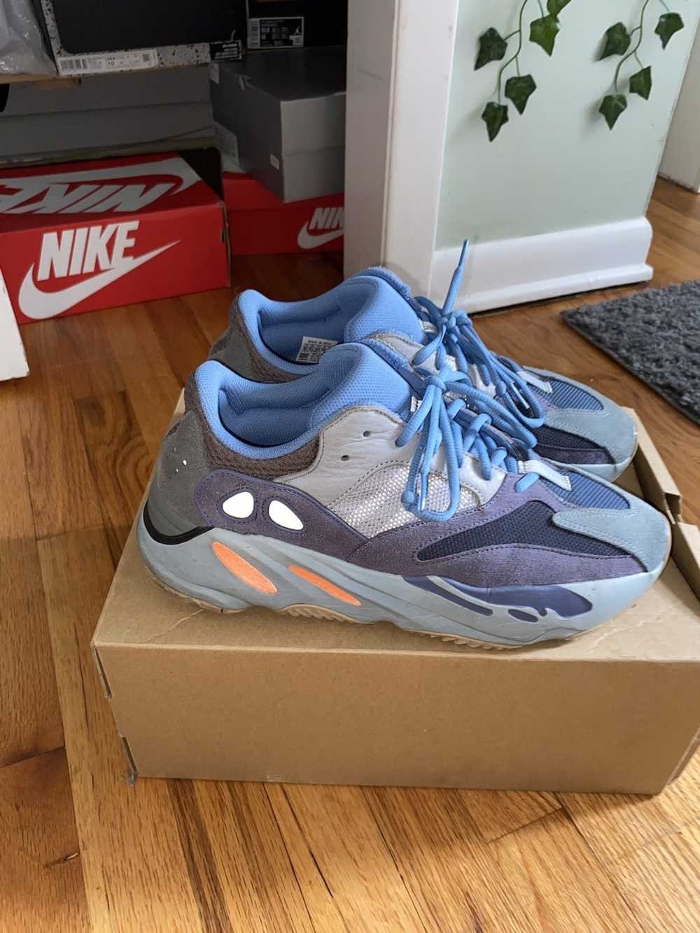 Adidas Yeezy Boost 700 - image 8