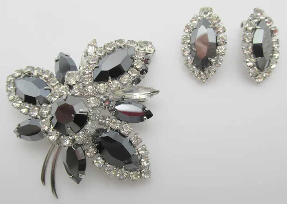 Dazzling Sherman Hematite and Crystal Brooch and … - image 5