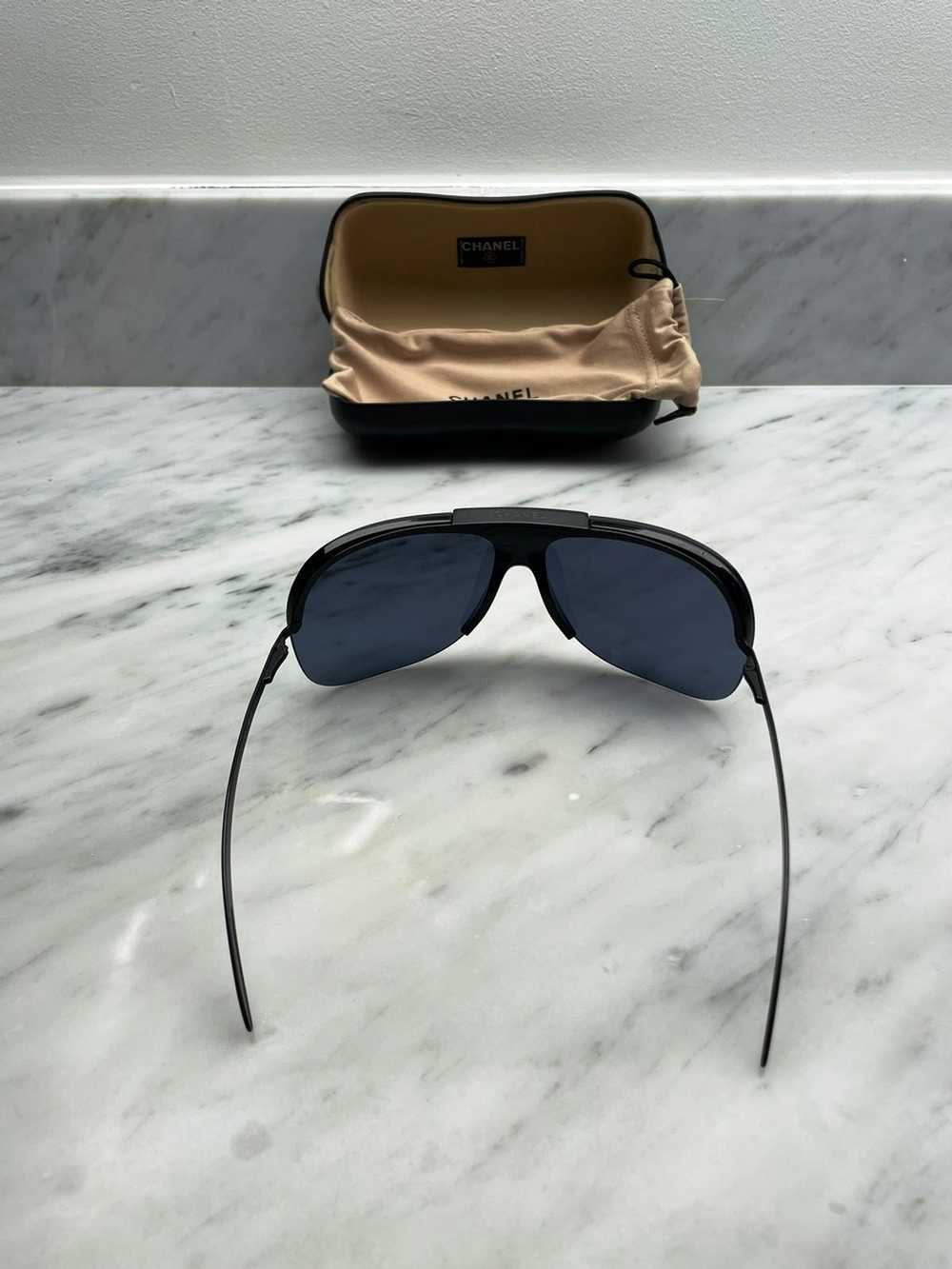 Chanel × Vintage 87 Large Shield Mask Sunglasses - image 4