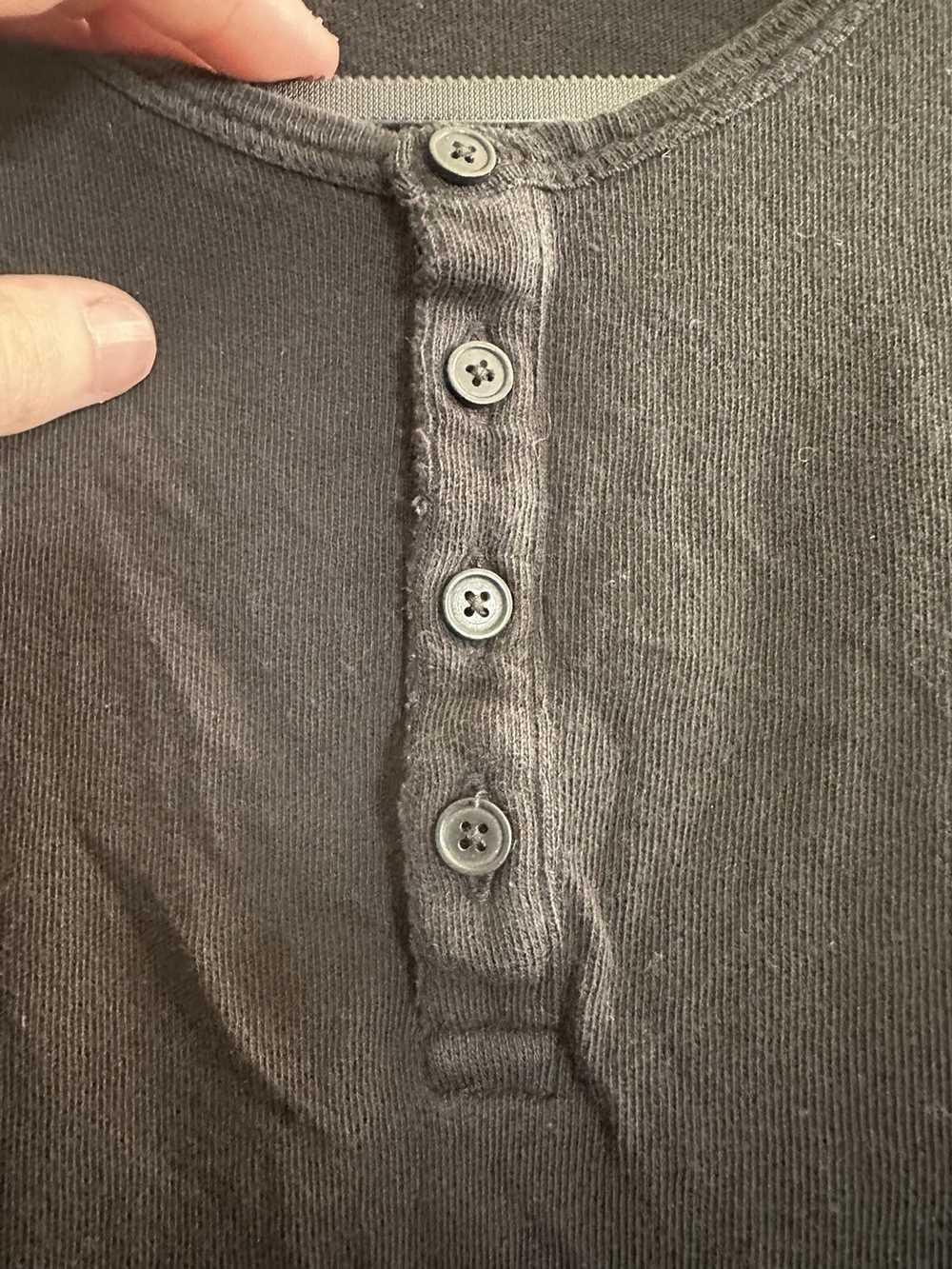 Vince VINCE black knit henley long sleeve shirt - image 5