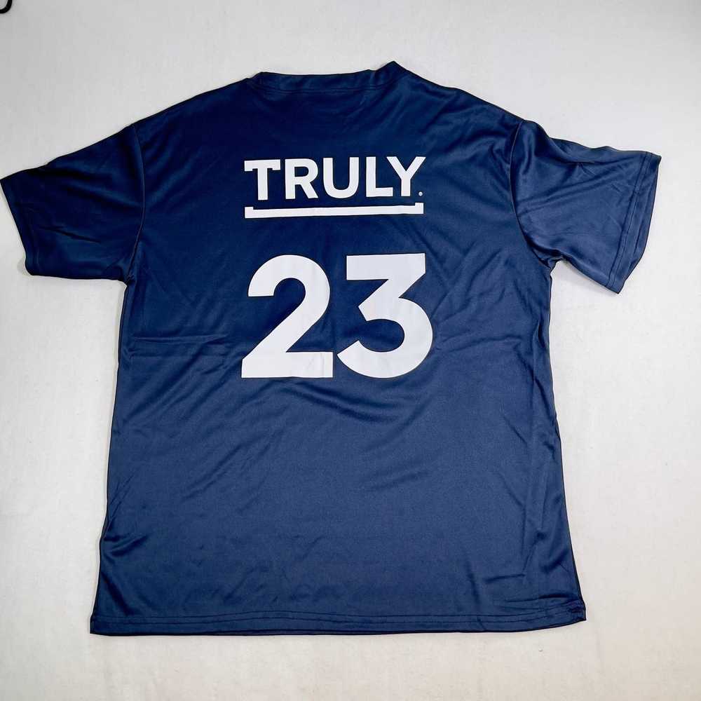 1 Truly Hard Seltzer T-Shirt XL USA and Truly Gra… - image 3