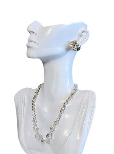 Never Worn 1980s Vintage Pearl And Crystal Bead Ne