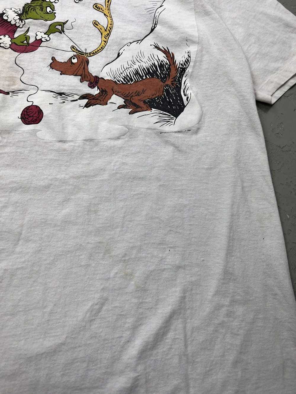 Vintage Dr Suess The Grinch 1994 Shirt White OSFA - image 7