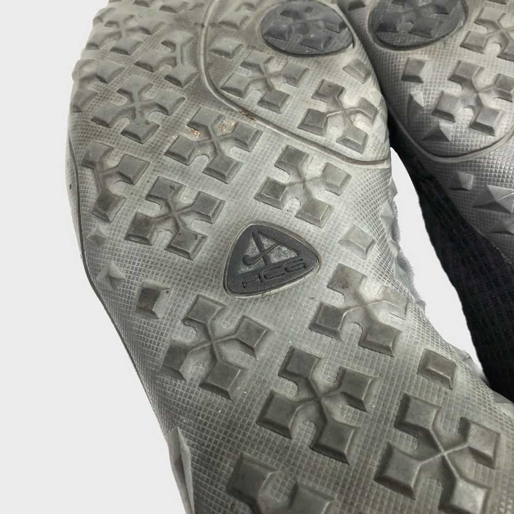nike acg aqua sock