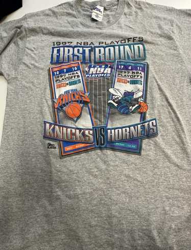AmendableShirts Knicks Shirt - New York Knicks Basketball Gift - Do Not Disturb Knicks Game in Progress Loading Please Wait - Knicks Gift Tee