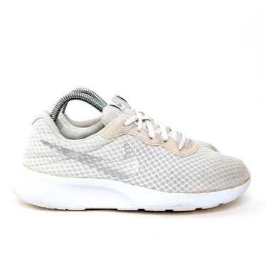 Nike Nike Tanjun White Running Shoes - 9 - image 1