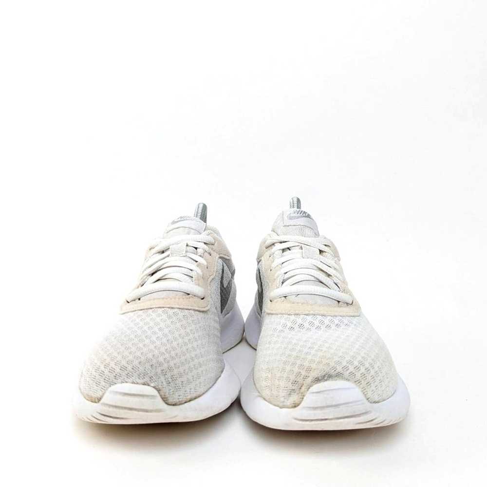 Nike Nike Tanjun White Running Shoes - 9 - image 6