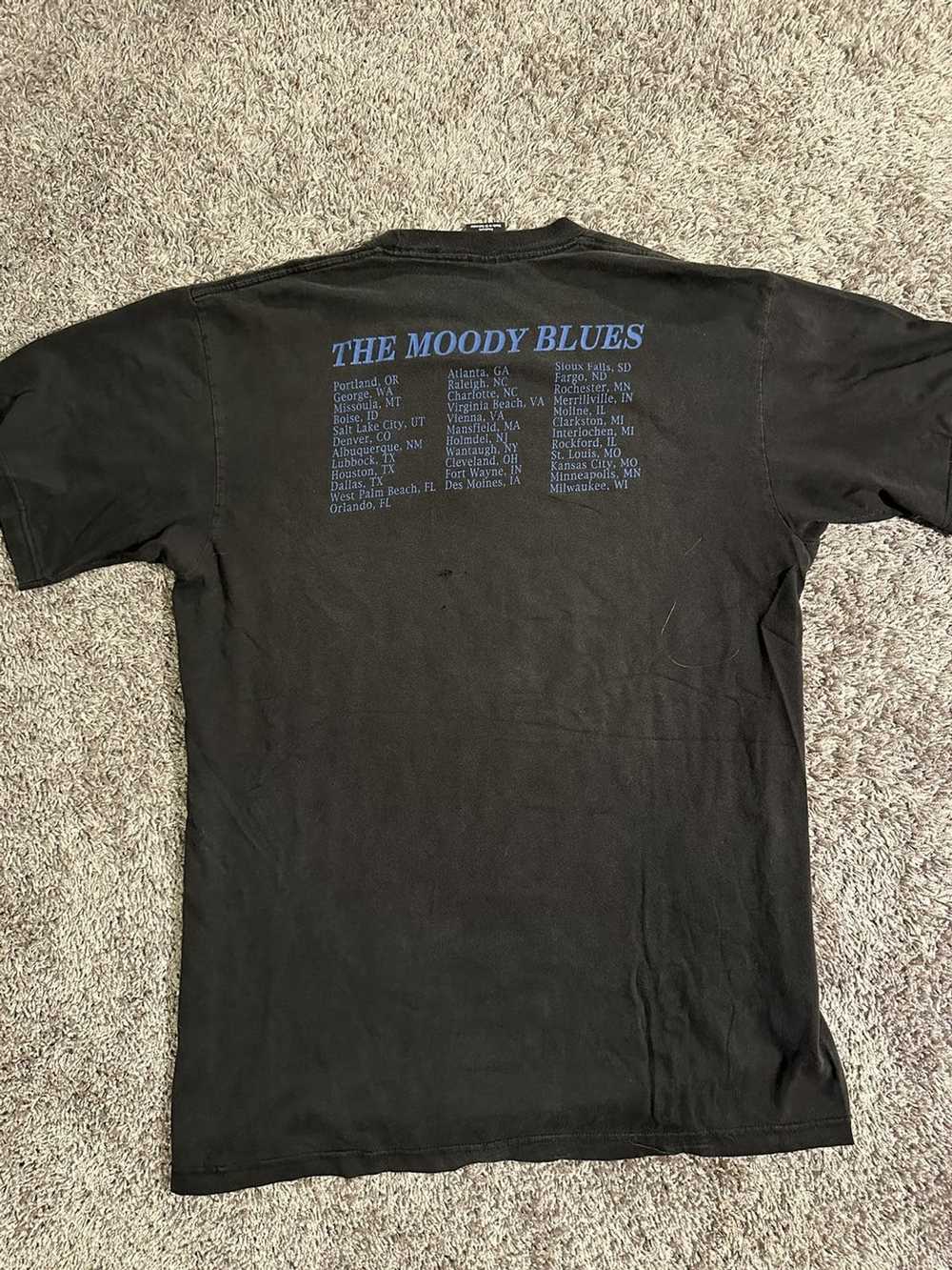 Band Tees × Giant × Vintage 1997 Moody Blues Tour… - image 4