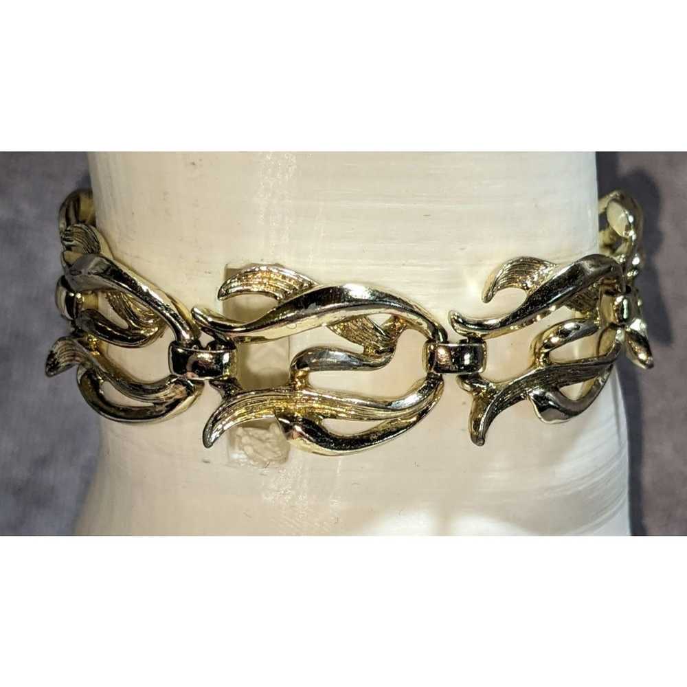 Other Claudette Vintage Gold Floral Link Bracelet - image 3