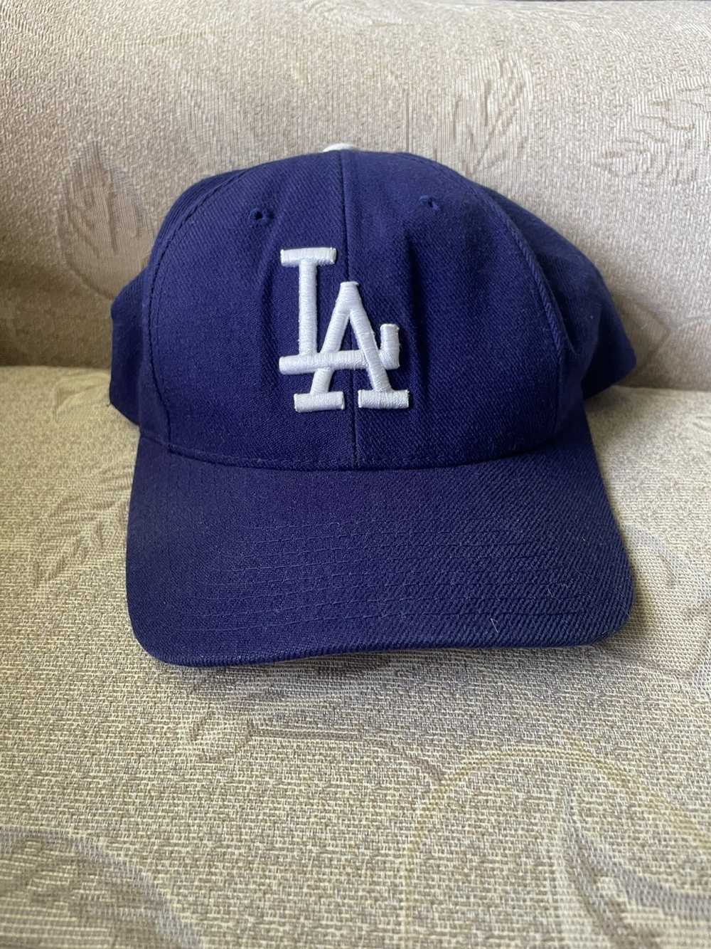 Vintage MLB Los Angeles Dodgers Bootleg Brim Script Wool Snapback Hat – 🎅  Bad Santa
