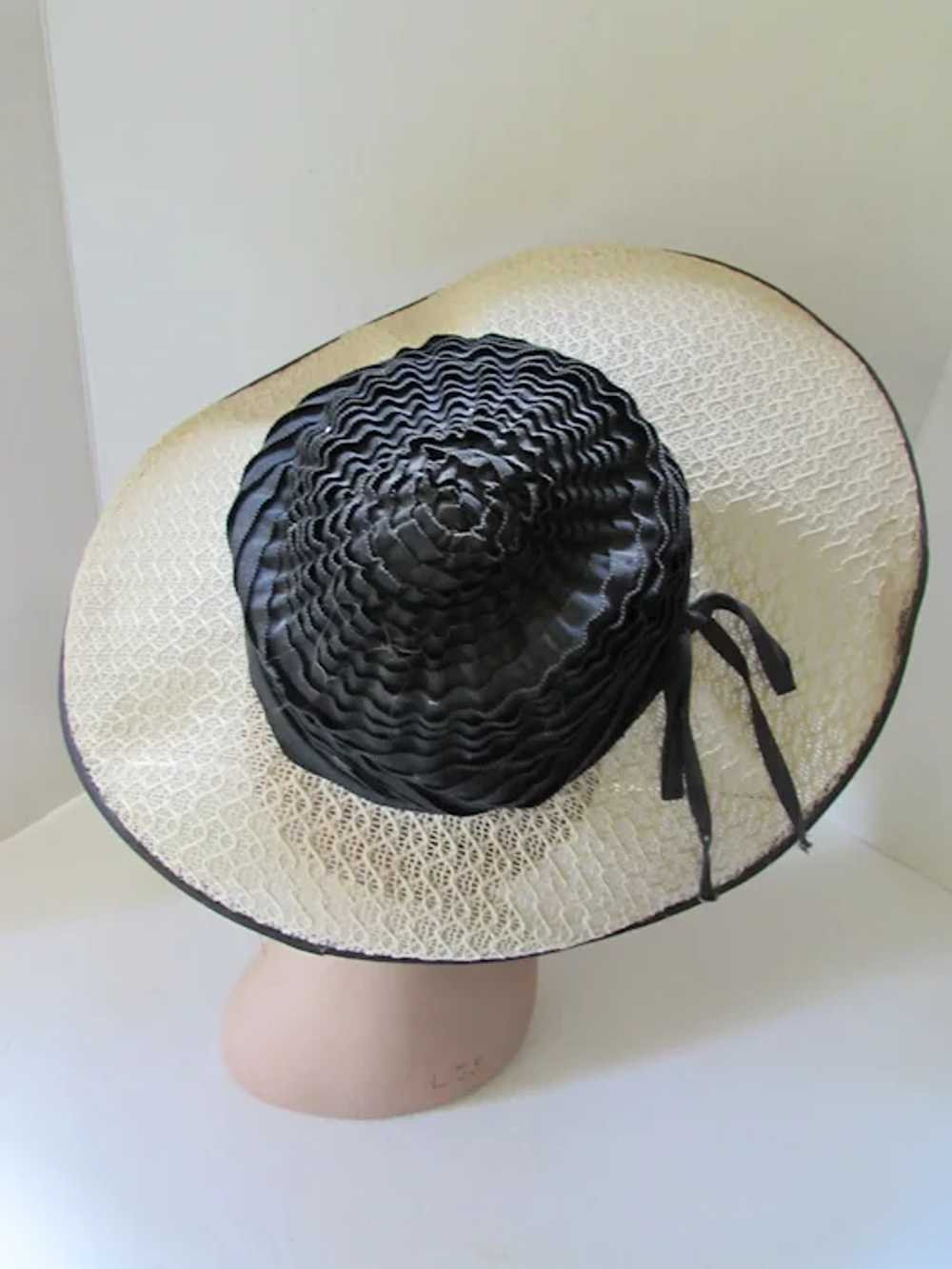 SALE Fantastic Mid Century Hat Wide Brim Cream & … - image 3
