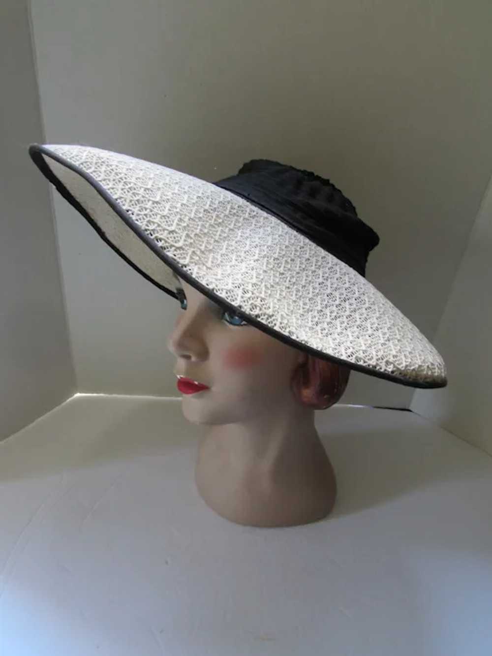 SALE Fantastic Mid Century Hat Wide Brim Cream & … - image 7