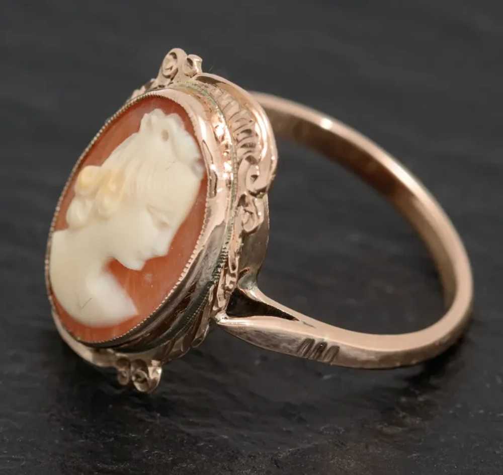 Vintage 9ct Gold & Carved Shell Cameo Ring Lady H… - image 3