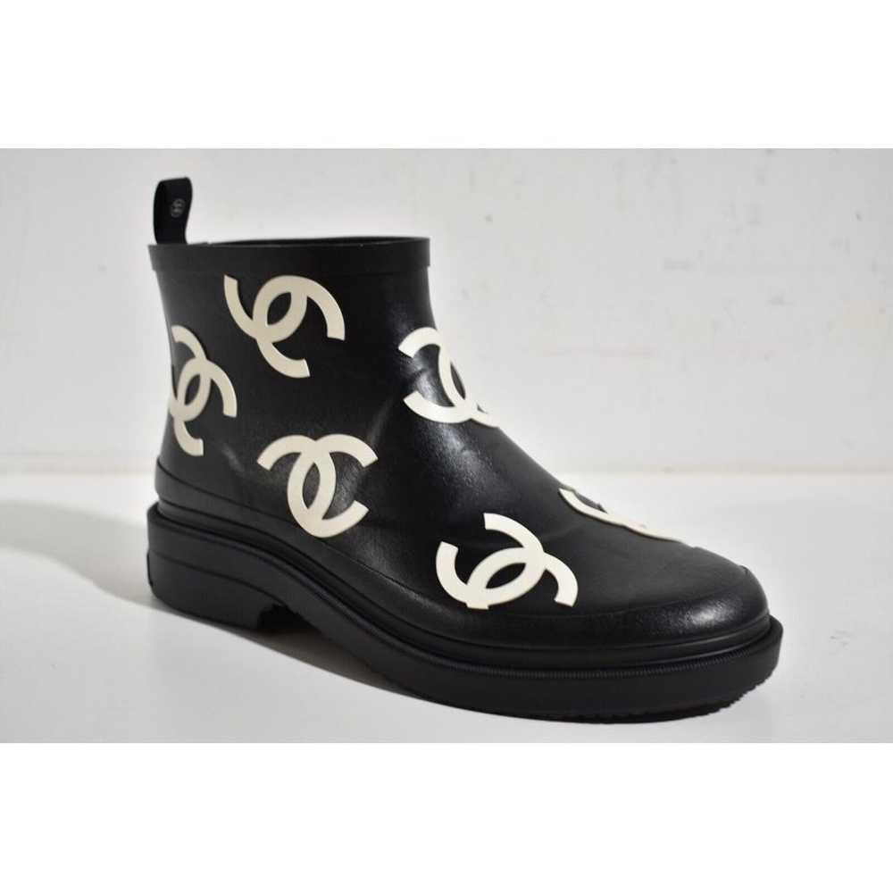 Chanel Leather snow boots - image 10