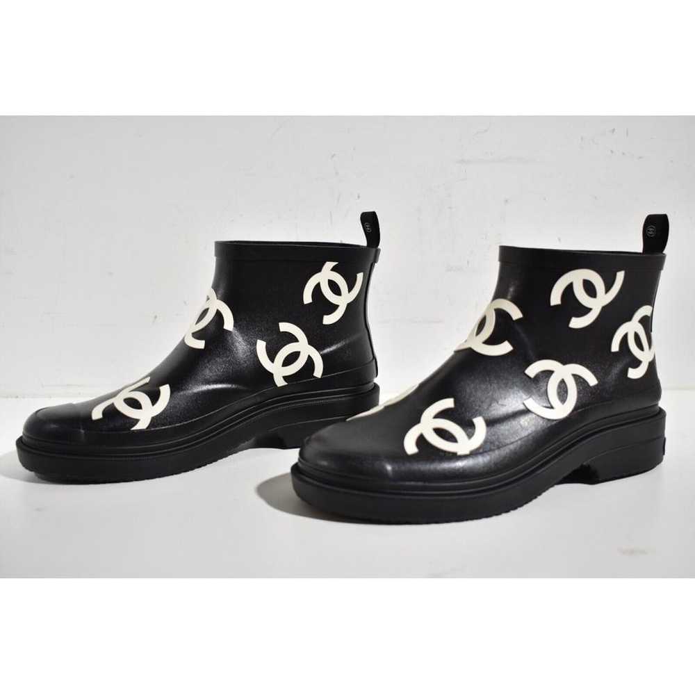 Chanel Leather snow boots - image 3