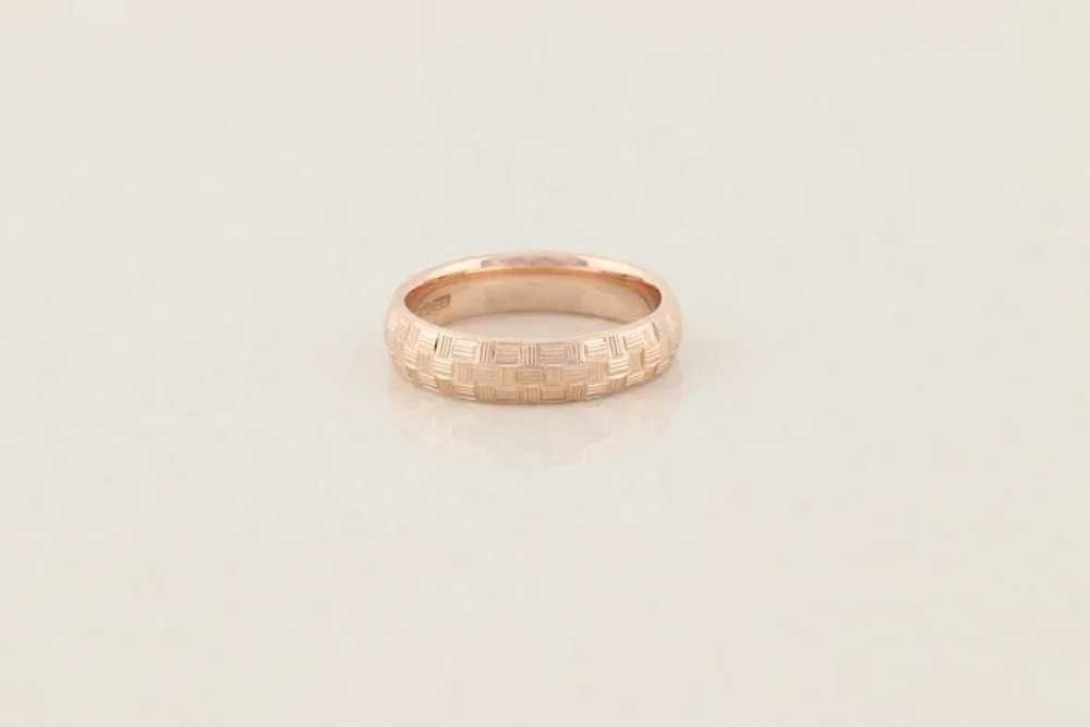 14k Rose Gold Textured Etched Hollow Infinity Ban… - image 4