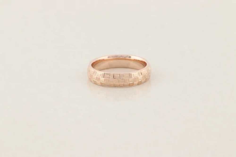 14k Rose Gold Textured Etched Hollow Infinity Ban… - image 5