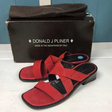 Donald J. Pliner Donald J Pliner strappy sandals w