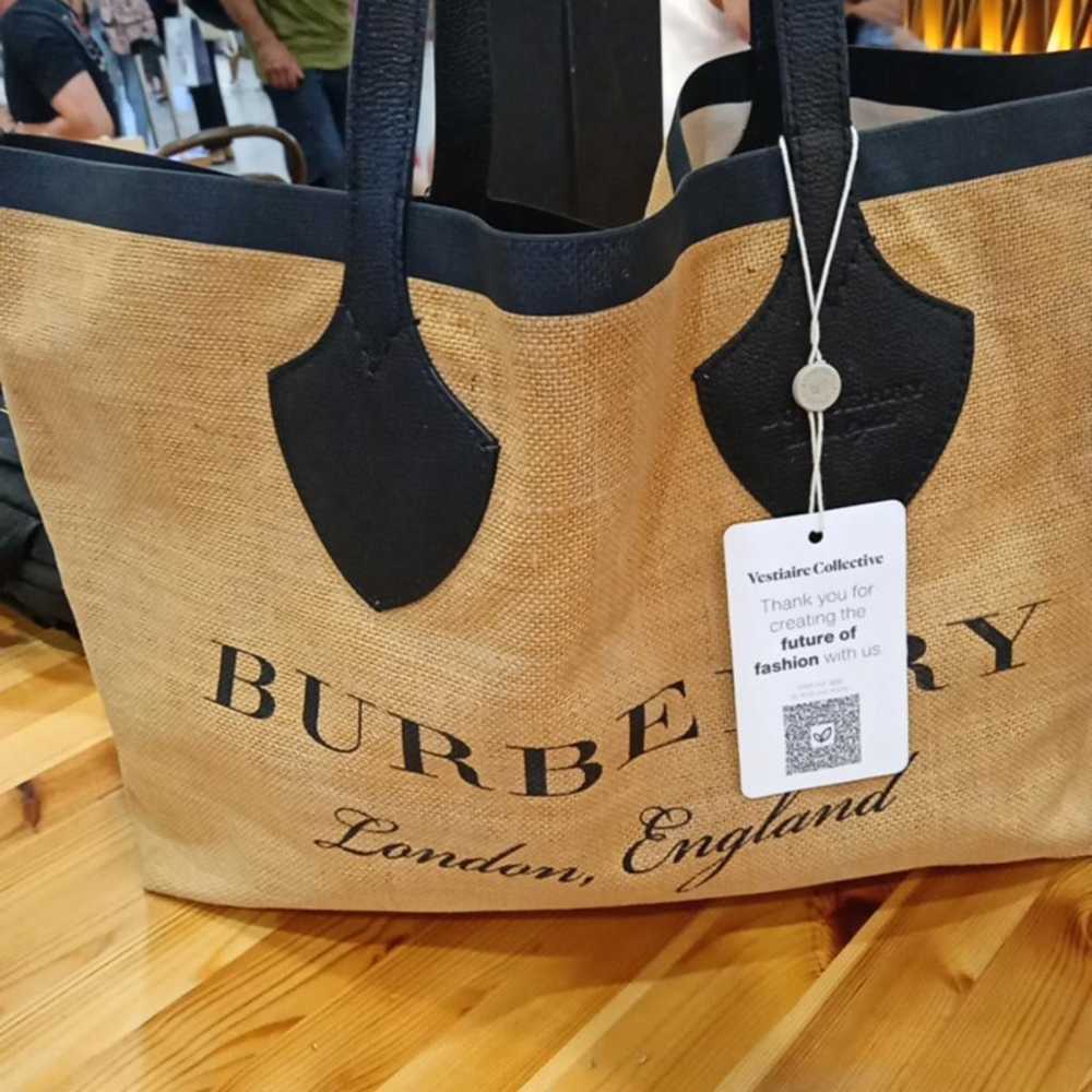 Burberry Salisbury tote - image 2