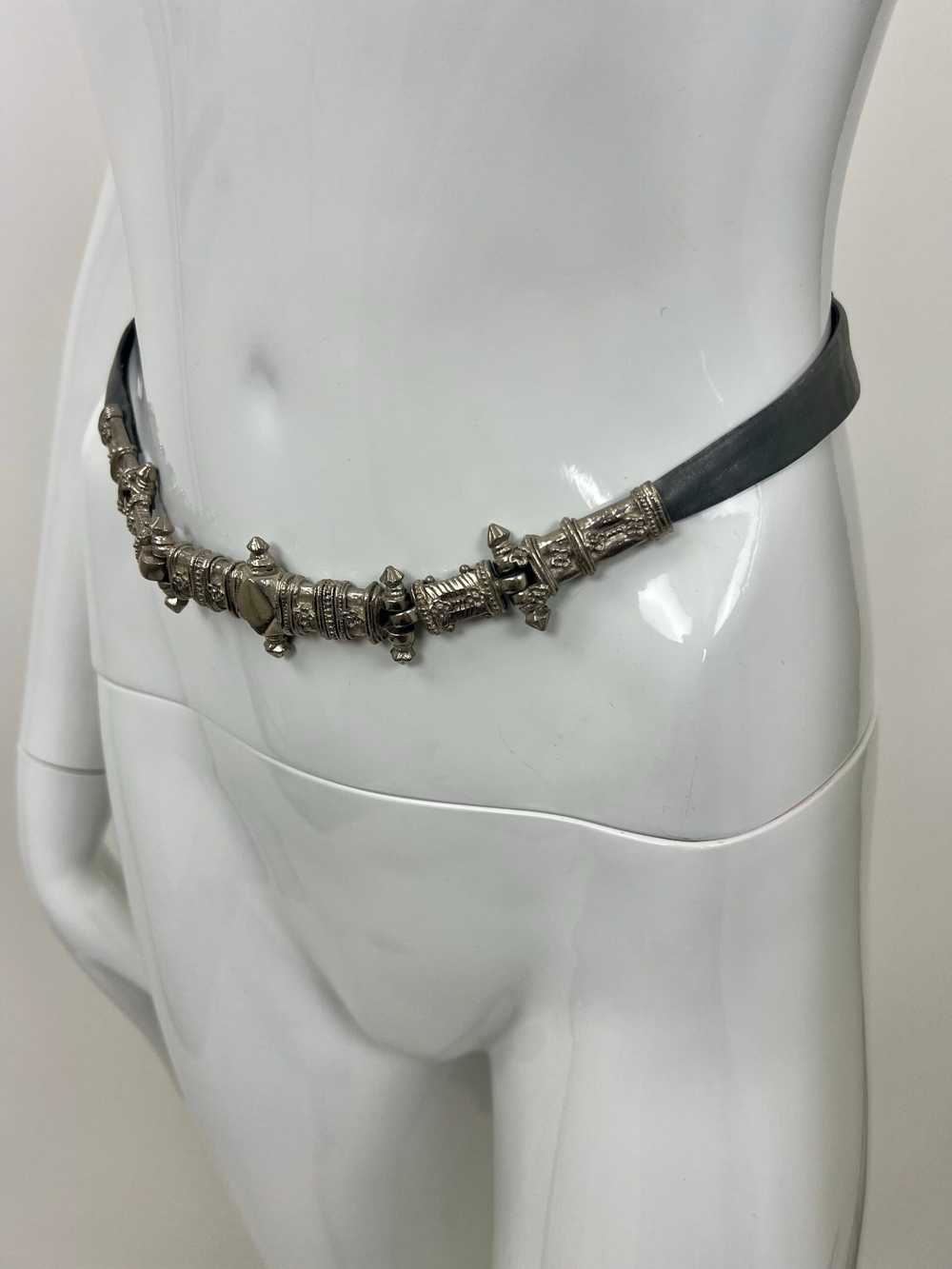 Judith Leiber Skinny Leather Waist Belt W/ Silver… - image 4