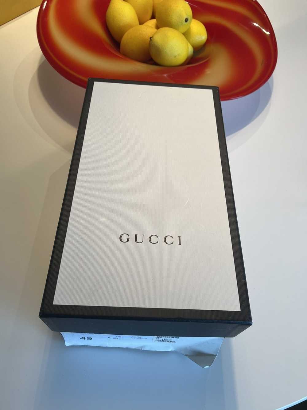 Gucci Gucci vernice Crystal black shoes - image 10