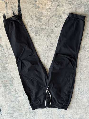 Vuori Vuori Black Parachute Pants