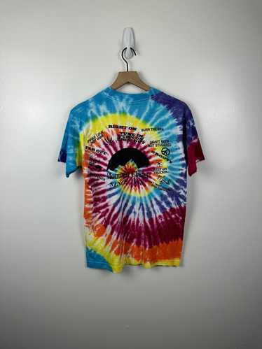 Chainless tie-dye t-shirt — Lava Frog Media