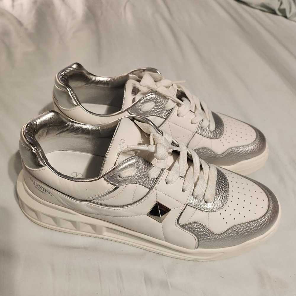 Valentino Garavani Leather low trainers - image 3