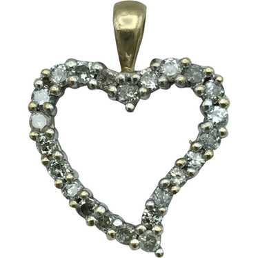 10K .46ctw Diamond Heart Pendant